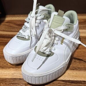Puma sneakers